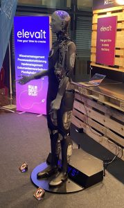 Roboter - Brains on Silicon Roboter - Brains on Silicon